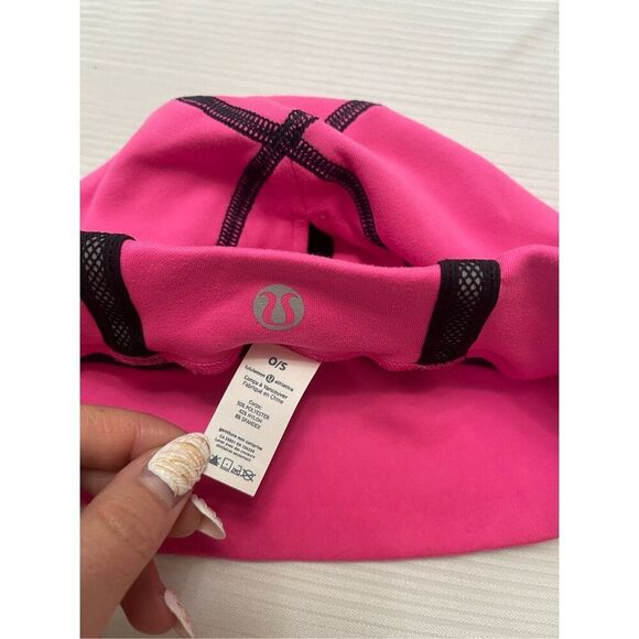 Lululemon Hat Women’s Running Pink Ponytail Beanie One Size Fits All - Picture 5 of 5